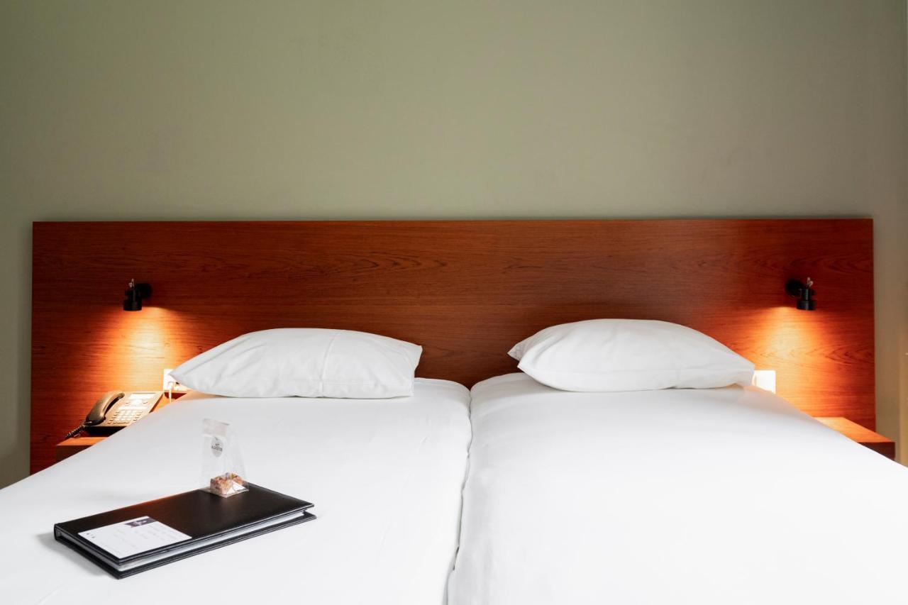 Leerhotel Het Klooster アーメルスフォールト エクステリア 写真