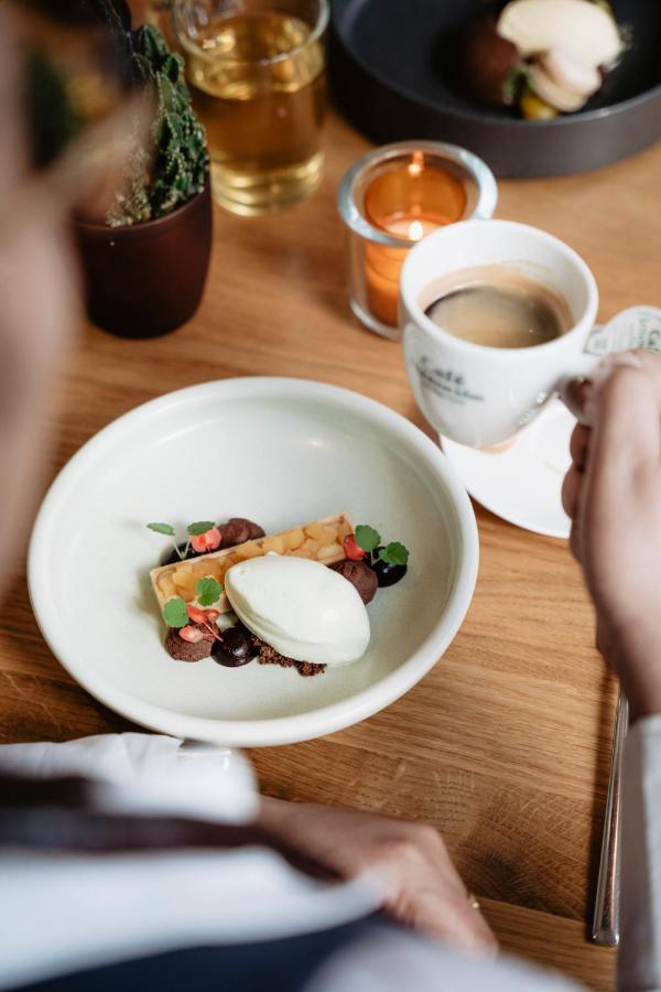 Leerhotel Het Klooster アーメルスフォールト エクステリア 写真